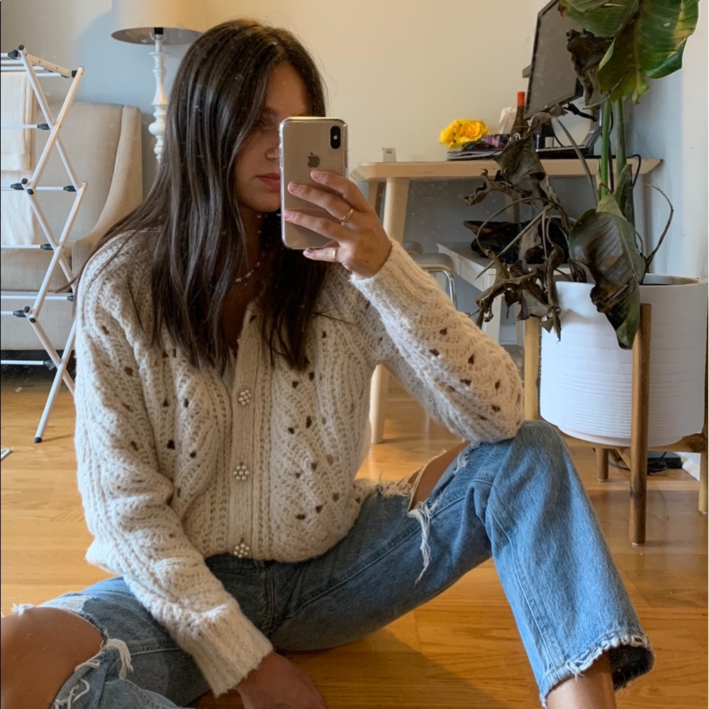 Aritzia Cardigan